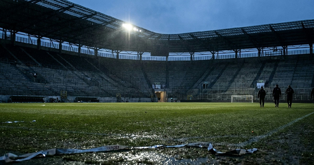 Schalke 04 1-0 Eintracht Braunschweig: A Result That Speaks Volumes in the 2. Bundesliga Title Race